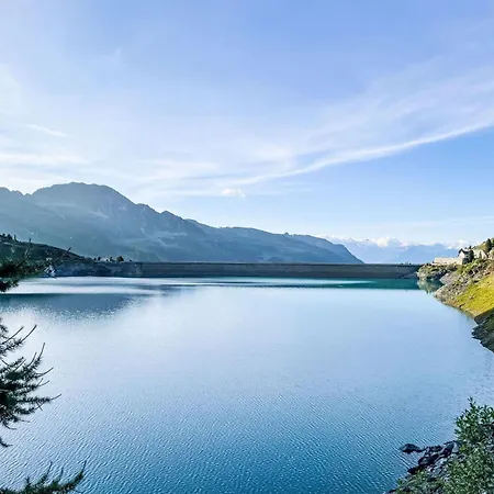 Le Loup- Le Renard Et La Belette By Interhome Chalet