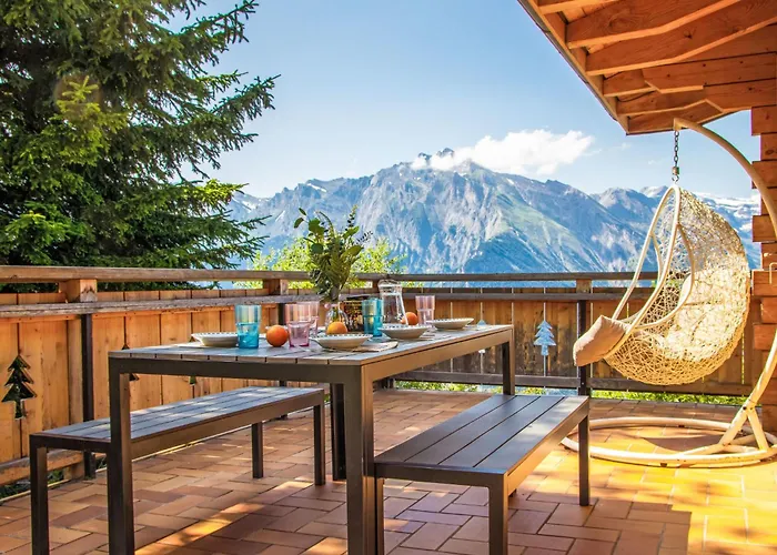 Le Loup- Le Renard Et La Belette By Interhome