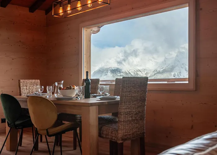 Le Loup- Le Renard Et La Belette By Interhome Chalet Nendaz