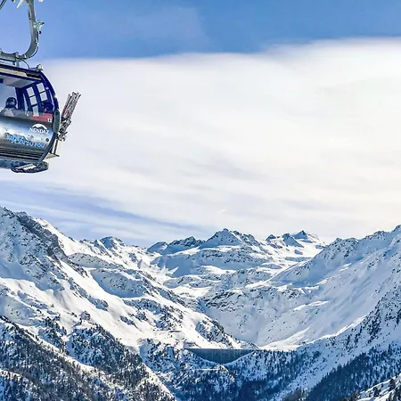 Le Loup- Le Renard Et La Belette By Interhome Chalet Nendaz