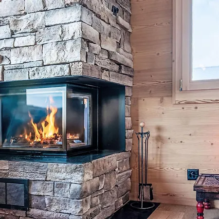 Le Loup- Le Renard Et La Belette By Interhome Chalet