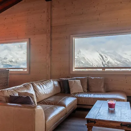 Le Loup- Le Renard Et La Belette By Interhome * Nendaz