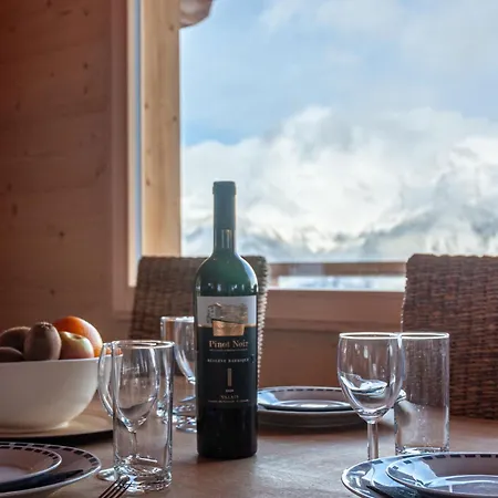 Le Loup- Le Renard Et La Belette By Interhome Chalet