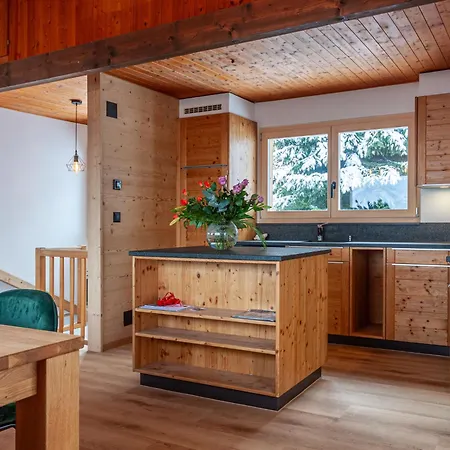 Le Loup- Le Renard Et La Belette By Interhome Chalet Nendaz