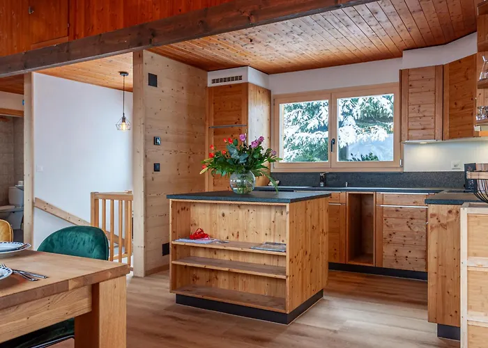 Le Loup- Le Renard Et La Belette By Interhome Chalet Nendaz